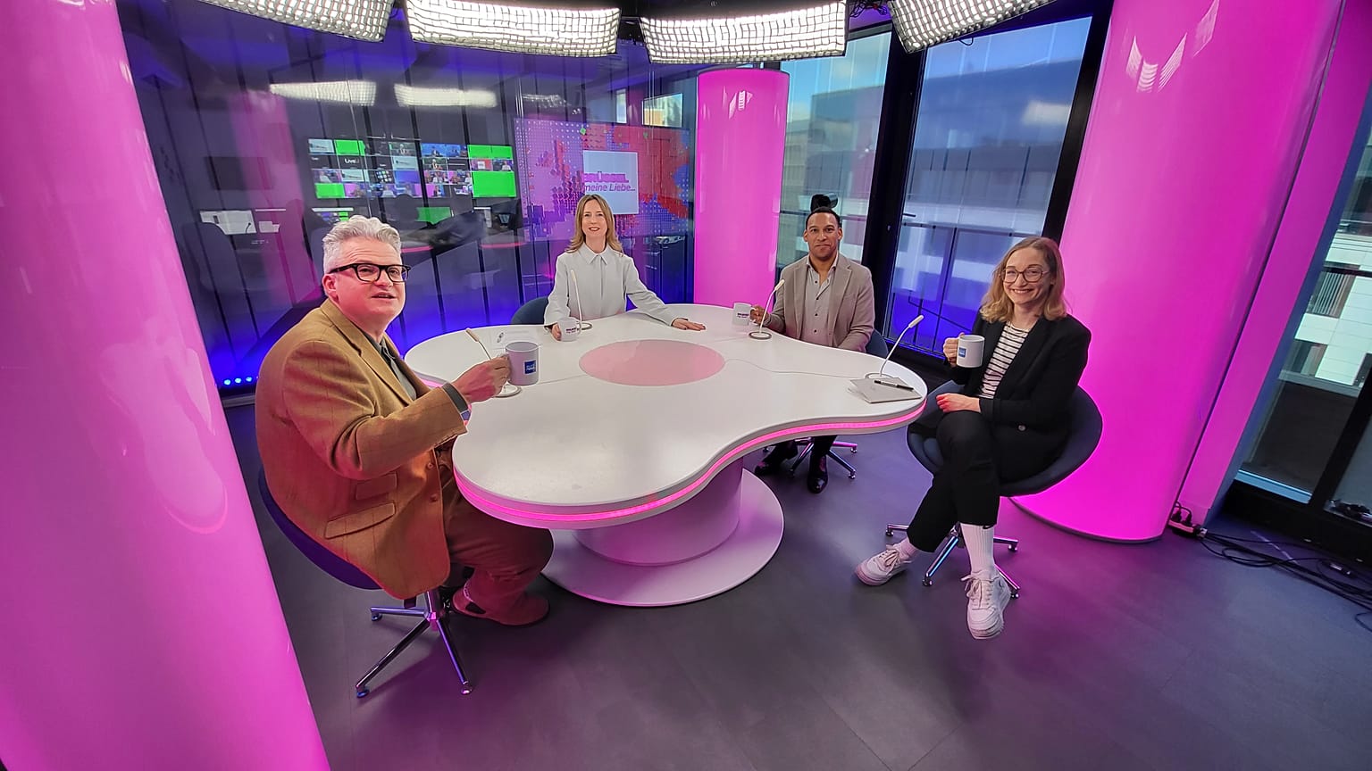 Host Méabh Mc Mahon with Bruno Waterfield, Sophie Pornschlegel and Kim Smouter